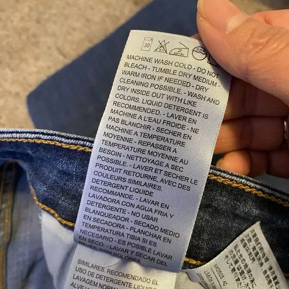 Levi's 414 Jeans Women's Sz 20W Classic Straight Fit Medium Wash Blue 28”Inseam - Picture 5 of 11